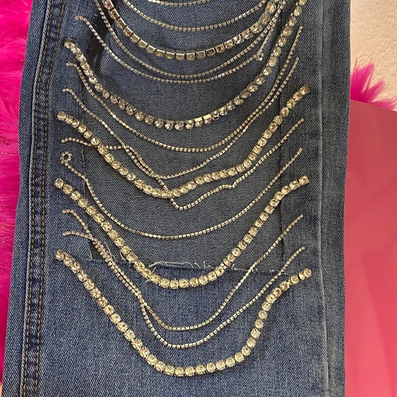 Blue Straight Leg Jeans with Chain Details - Picture 4 of 6
